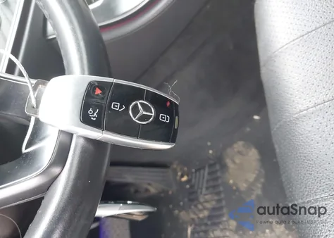 2018 Mercedes-Benz E 300 из США, поврежденный, VIN WDDZF4JB7JA442093